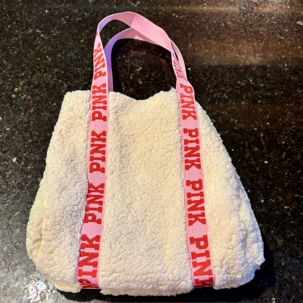 🩷PINK Victoria's Secret Sherpa Bag White Logo Pink Cozy Tote Shoulder Bag🩷